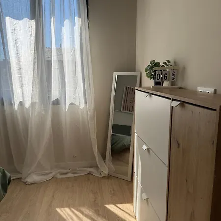 Primer Piso Junto Al Rio Y Castillo Ponferrada