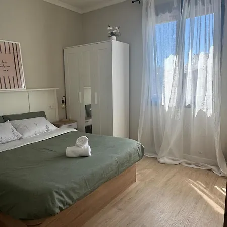 Primer Piso Junto Al Rio Y Castillo * 폰페라다